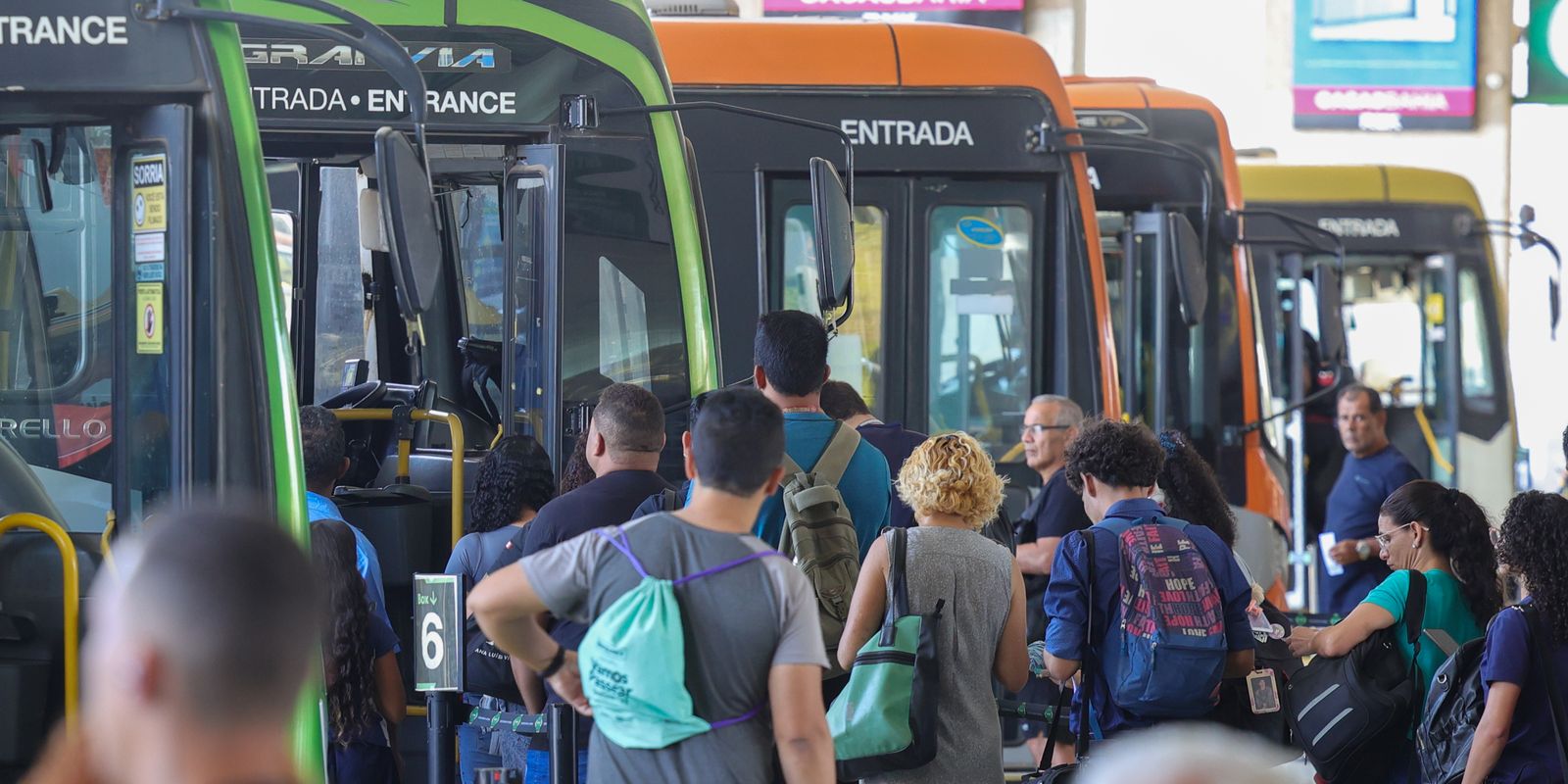 escala-6×1:-67%-apontam-que-jornada-piora-saude-mental,-diz-pesquisa